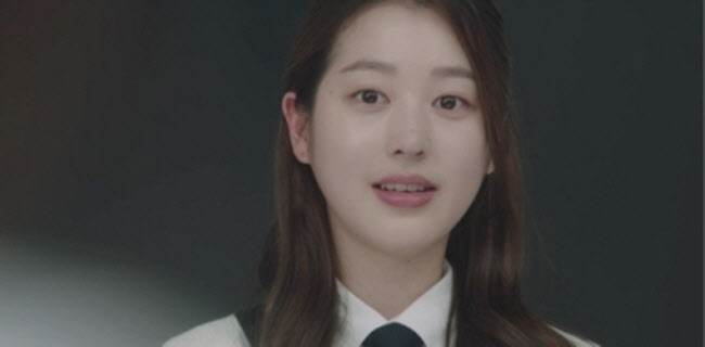 '피라미드 게임' <b>장다아</b>, 투표권 박탈…<b>김지연</b> 전략 통했다