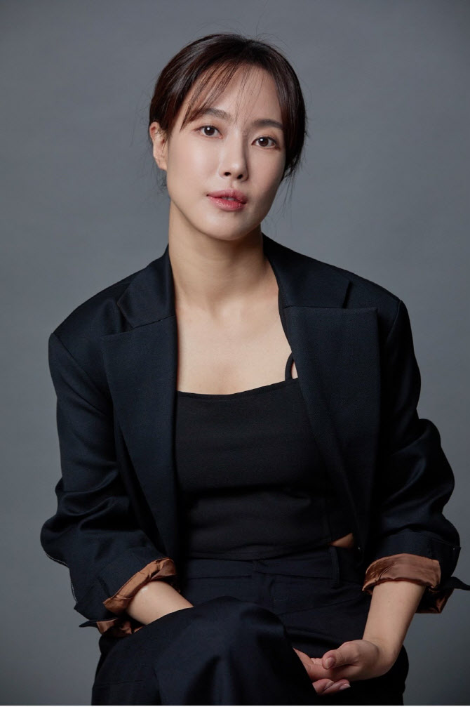 배우 김윤서, '<b>하이드</b>' 출연…이보영·이무생 호흡