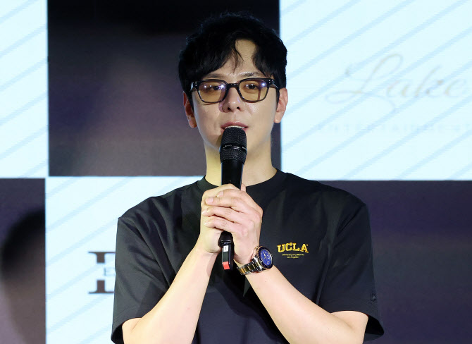 '컴백' <b>문준영</b> "앞으로는 실수하지 않는 사람으로 살아갈 것"