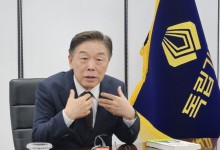 광복회 "광복절 경축식 참석 무의미…김형석 임명 철회해야"