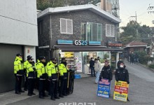 ‘협력사 존폐 위기 호소’에도 현대트랜시스 노조, 또 주택가 시위