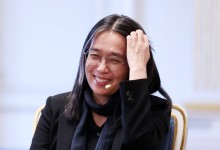 `계엄 비판` 한강, 어떤 메시지 낼까…오늘밤 노벨상 시상식
