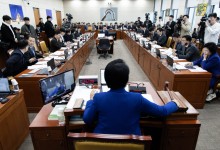 대기업 알뜰폰 점유율 제한 법안, 과방위 전체회의 통과