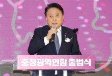 김영환 충북지사 "헌재, 국민 신뢰 잃었다"