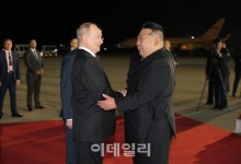 북러, 종전 앞두고 더 밀착…김정은, 방러 시기도 관심