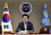 李대통령 “민생쿠폰은 소비회복…추가 소비진작 대책 준비”