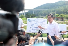 '김건희 구속' 김동연 "전례 없는 단죄와 심판 당연"