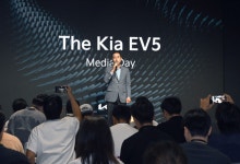 모델Y 잡을 기아 야심작 'EV5'…고성능 배터리로 460㎞ 거뜬