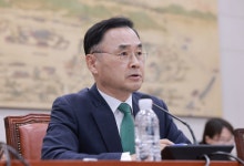 차정인, 대입 개편안 공개 늦추는 방안 논의