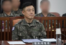 국방부 “문상호 정보사령관 직무정지·분리파견”