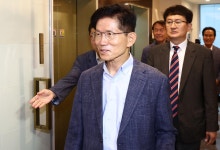 김문수 “당권 전혀 생각없어…나라와 당 위기극복 힘 합칠때”