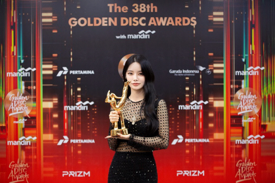 <b>피프티</b><b>피프티</b> <b>키나</b> “한번 더 즐거움 드릴 것”…2기 예고