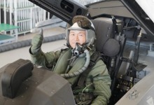 “ KF-21 파워·기동·항전장비·무장 세계 톱,명품전투기”…첫 시험비행 이영수 공군총장