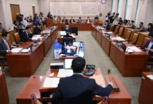 “추석 前 검찰 해체”…집권여당 속도전