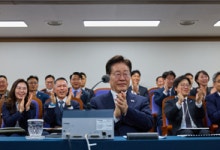 대통령, 박원순 일화 인용하며 악성 댓글 차단 필요성 강조
