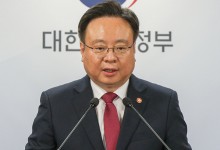 복지부 장관 “연금 보험료율 인상 차등화, 세대별 갈라치기 아니다”