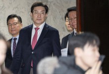 의정갈등 장기화에 사과한 與…수련특례·입영연기 제안 유화 제스처?