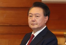 與 “‘尹 접견, 지도부 차원 검토된 바 없다”…‘공식’ 만남에 선 긋기