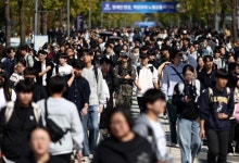 입시 불안은 대학의 돈줄?… 상위권大 50억대 수입 ‘전형료 잔치’ [수민이가 화났어요]