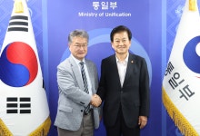 정동영 “한반도 평화에 트럼프 리더십 중요”… 미국 대사대리 면담