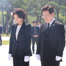 李대통령 “오월의 광주시민들처럼 2024년 대한국민들도 무장한 계엄군 맨몸으로 막아”
