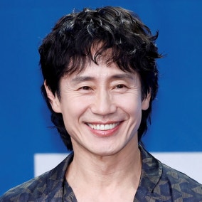 “밤에 깨기 싫어서”…51세 신하균이 끊은 ‘두 가지’
