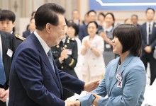 광복회·야권의 더 거세진 친일몰이… 결국 ‘사분오열 광복절’