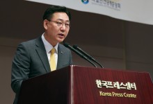 용산 내부서도 “김대남 스스로 거취 고민해야”