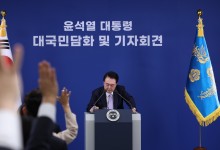 尹 “당선인 시절 고3처럼 바빠... 공천 개입 한 적 없다”