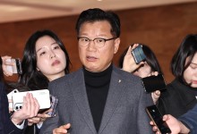 [속보] 與 TF, ‘내년 2월 또는 3월 퇴진’ 로드맵 초안 마련