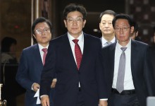 與 비대위 구성 난항… 비대위원장 추천위서 후보 2명 제안하기로