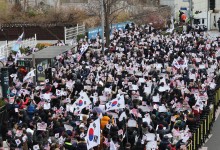 ‘형소법 적용 배제’ 尹영장 논란[법없이도 사는법]