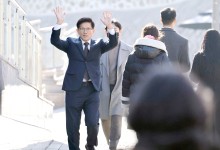 ‘자고 나니 여권 1위’ 김문수 “尹 복귀가 우선”