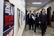 이재명 “헌재, 합당한 판정 내릴것으로 믿는다”