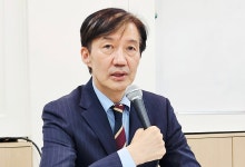 조국 “죄송, 옥중 지시할 수 없었다”... 당 성비위 논란 사과