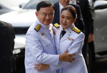 딸 총리된지 하루만에 탁신 전 태국 총리 사면…'상왕' 노릇하나