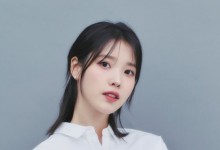 아이유 또 통큰 기부…데뷔 16주년 맞아 2억2500만원 쾌척