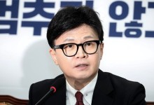 "무릎꿇리자" 장외 나간 이재명…"판사겁박 시위" 받아친 한동훈