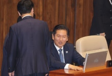 정청래, 나경원 징역 2년 구형에 "법사위 스스로 나가라"
