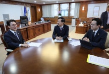 총리-부총리 '3+α' 회의체 첫 가동…내각 통할 방안 논의