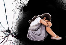 성범죄 수사받는 교사 절반, 직위해제 안 돼 “피해자 보호해야”