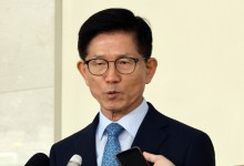 ‘유튜브 수익 5억’ 김문수…“금전적 이익보다 나를 더 사랑”
