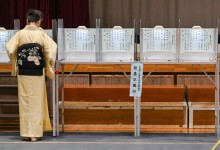 NHK 출구조사 “일 총선, 자민당 단독 과반 실패 확실”