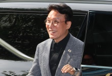“전처 불러야” “윤석열·한덕수 불러야”…김민석 청문회 증인 기싸움