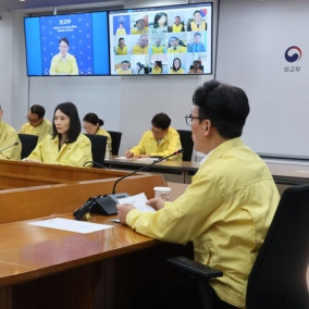 김민석, 중동지역 공관장 회의…주이란대사 “희망 국민 귀국 추진”