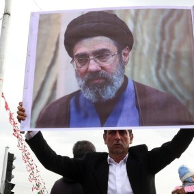 이란, 차기 지도자 선출 임박…암살 우려에 발표 미뤄