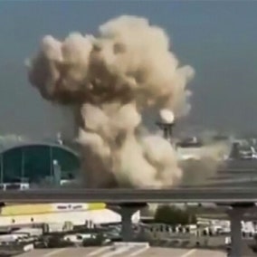 두바이공항, 운영 일시 중단…요격 발사체 파편 사고 따라