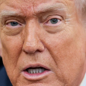 트럼프 “이란, 오늘 매우 강력한 타격 입을 것”…공격 확대 시사