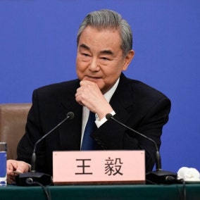 왕이, 미국 이란 공격 에둘러 비판…트럼프 방중 앞두고 수위 조절