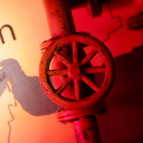 ‘전쟁 변수’ 호르무즈 긴장 고조…미국 “이란 기뢰 부설선 16척 격침”